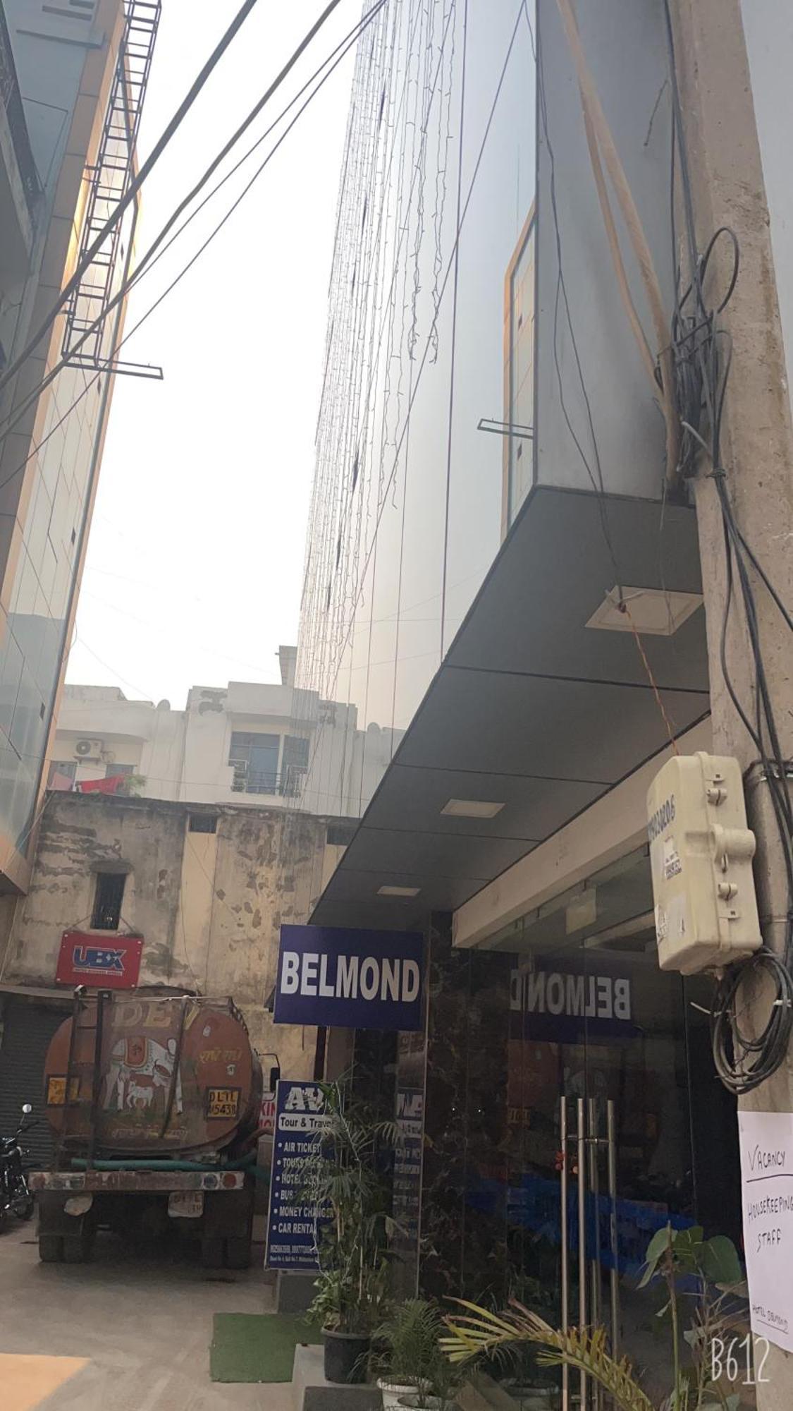 Hotel Belwood Suites - Near New Delhi Airport Nova Deli Exterior foto